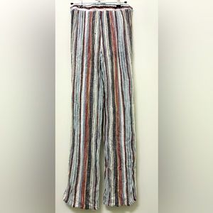 Cotton crochet summer pants size small - gently worn